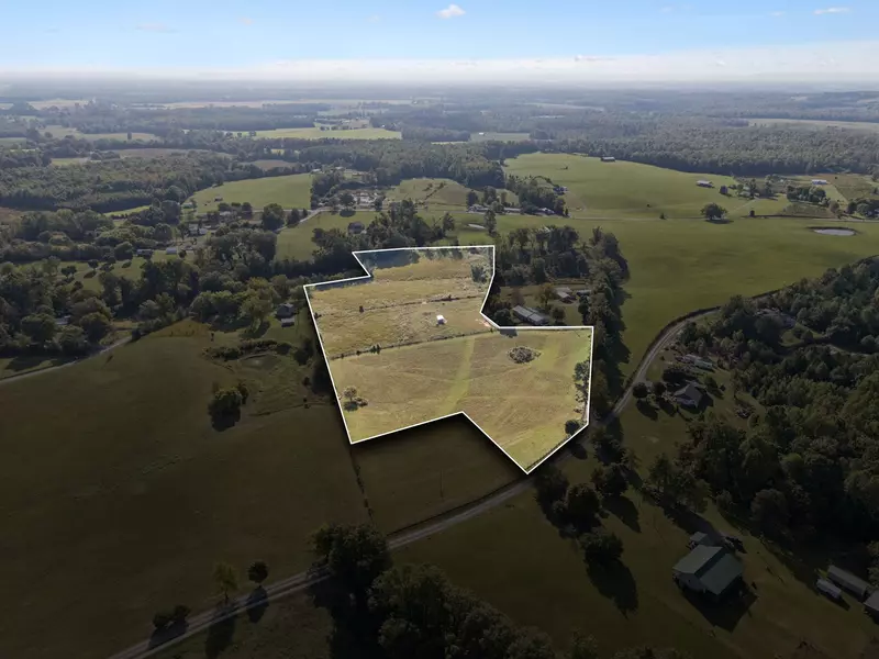 564 Hodges Rd, Smithville, TN 37166