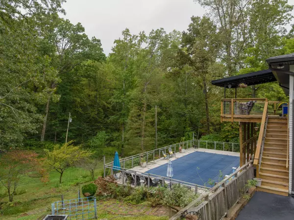 Signal Mountain, TN 37377,115 Golf Drive