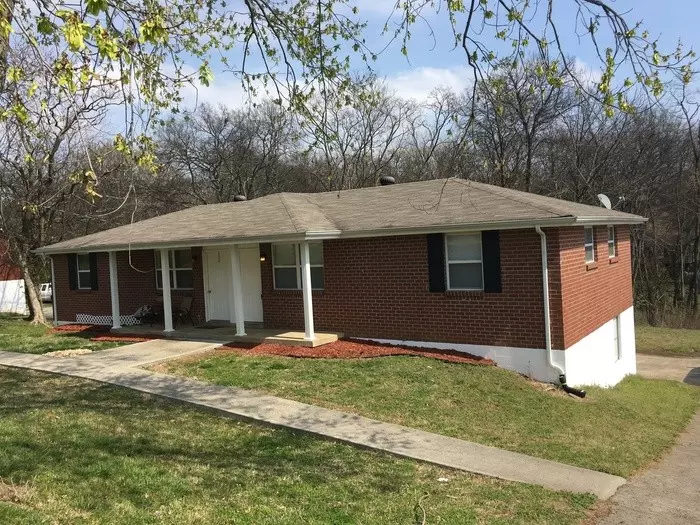 163 Vulco Dr #A, Hendersonville, TN 37075