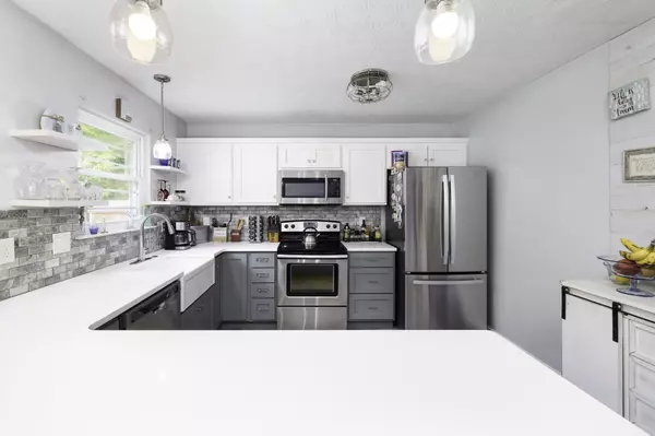 Kingston Springs, TN 37082,1442 Fairview Kingston Springs Rd