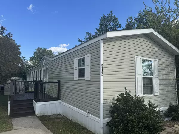 512 John Ross Dr, La Vergne, TN 37086