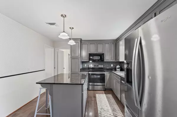 Nashville, TN 37205,934 Neuhoff Ln