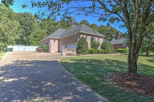 Nashville, TN 37221,8044 Charlotte Pike