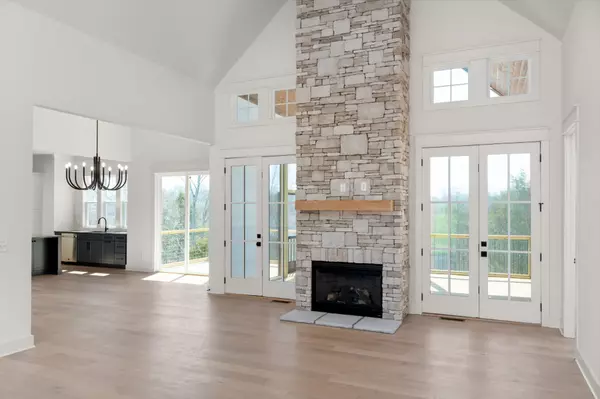 Winchester, TN 37398,86 Simmons Circle