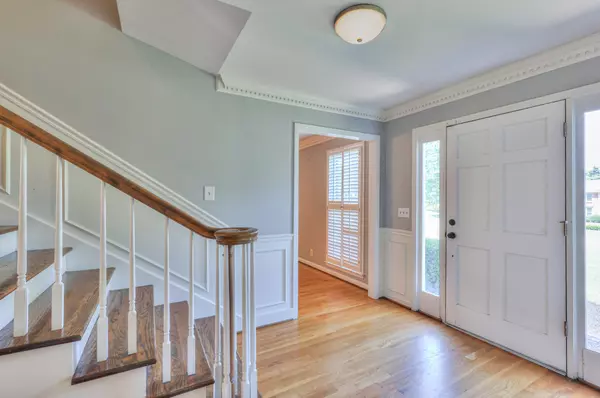 Brentwood, TN 37027,9229 Fox Run Dr