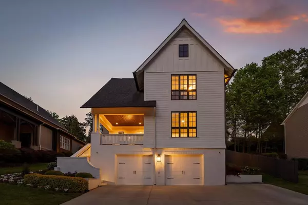 Chattanooga, TN 37405,1704 Knickerbocker Avenue