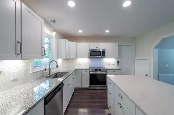 Nashville, TN 37221,108 Rolling River Ct