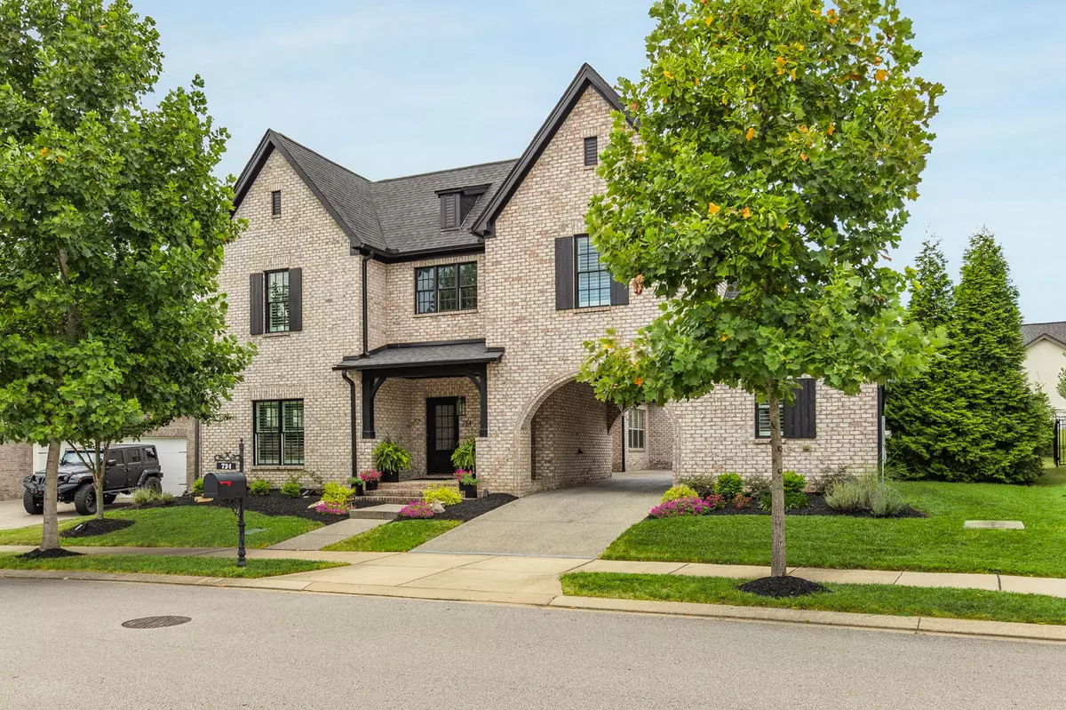 Franklin, TN 37064,724 Fontwell Ln