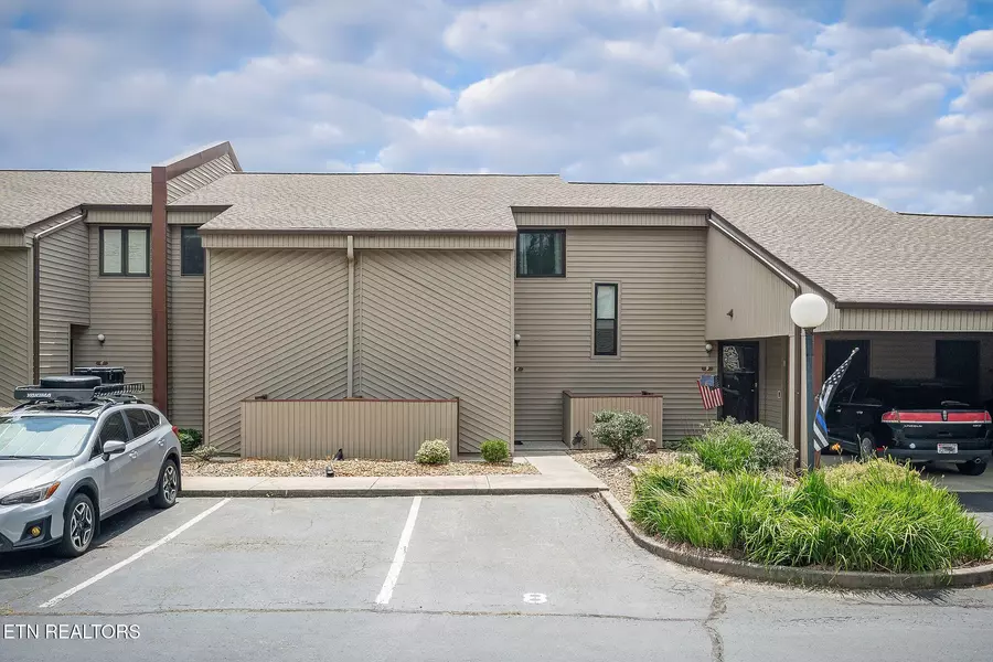 29 Lakeshore Terrace #8, Crossville, TN 38558