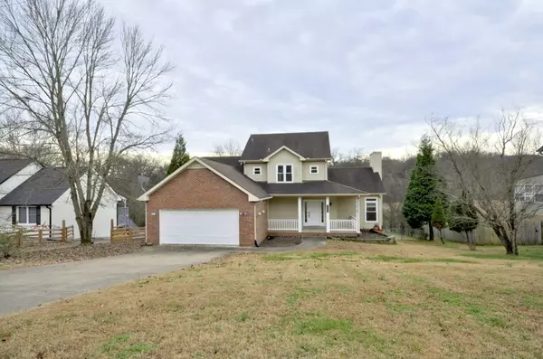 Clarksville, TN 37040,692 W CREEK DR