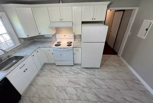 Murfreesboro, TN 37130,721 North Maple Street #B