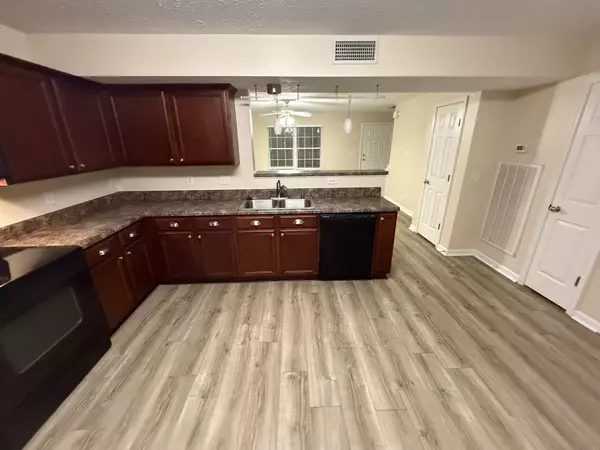 Murfreesboro, TN 37128,1040 Shaman Xing