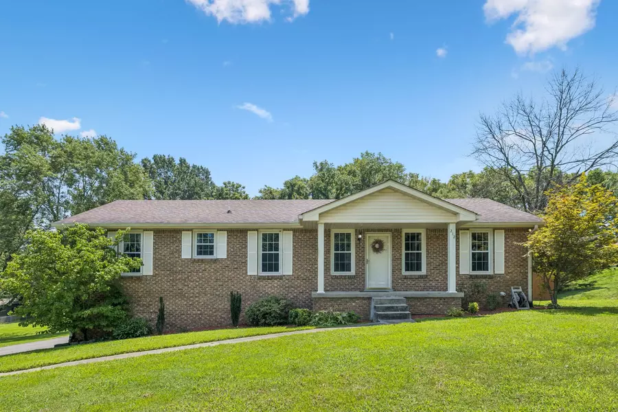 212 Jackson Trl, Mount Juliet, TN 37122