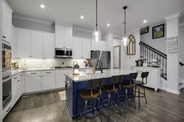 1107 River Oaks Blvd, Lebanon, TN 37090