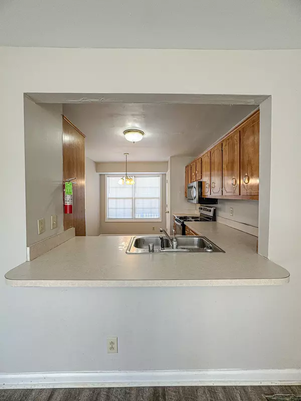 Oak Grove, KY 42262,201 Tree Line Dr #207