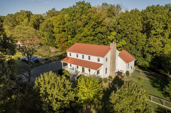 Charlotte, TN 37036,720 Mount Hebron Rd