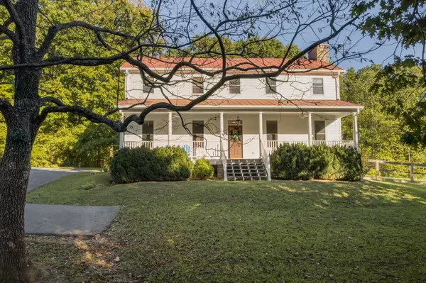 Charlotte, TN 37036,720 Mount Hebron Rd