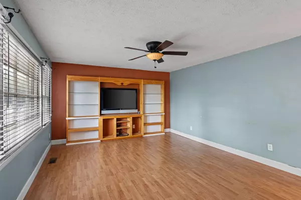 Calhoun, TN 37309,110 Fairhill Avenue