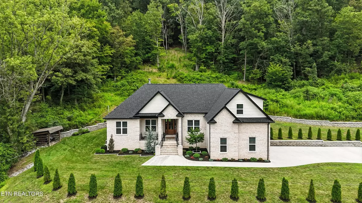 Knoxville, TN 37918,3301 Greenway Drive