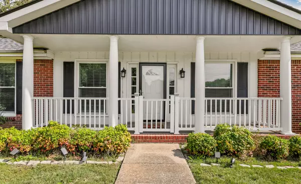 Clarksville, TN 37043,555 Hay Market Rd