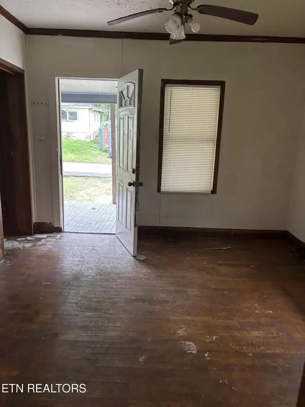 Knoxville, TN 37921,1139 Massachusetts Ave