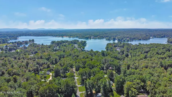 Crossville, TN 38572,0 Nicholson Drive-120 Acres +/-