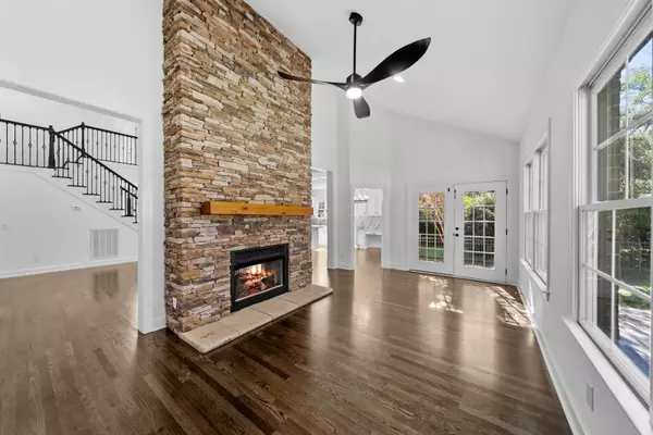 Franklin, TN 37067,9092 Chardonnay Trce