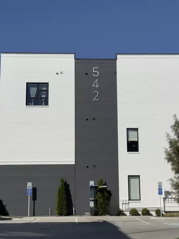 Nashville, TN 37203,542 Southgate Ave #212
