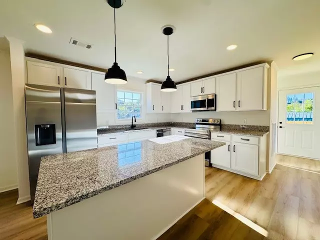 413 Vailview Dr, Nashville, TN 37207