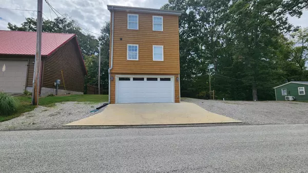 315B Bill Hunter Rd, Celina, TN 38551