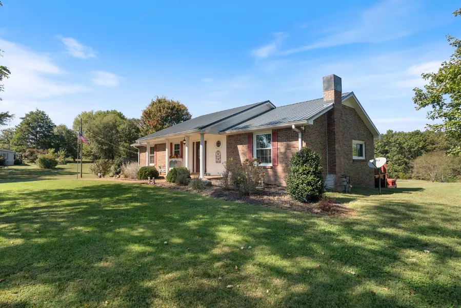 10779 N Tidwell Rd, Bon Aqua, TN 37025