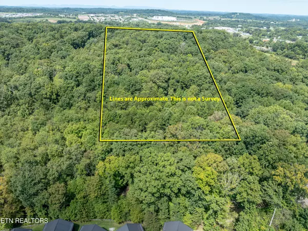 Rockford, TN 37853,3437 Russellwood Drive