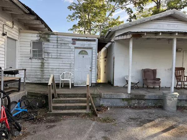 Lewisburg, TN 37091,416 1st Ave #N