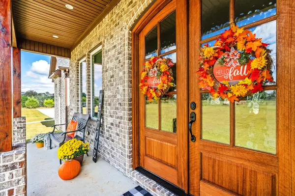 Minor Hill, TN 38473,380 Big Oak Rd