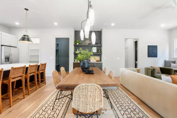 Nashville, TN 37211,561 Watsonwood Dr