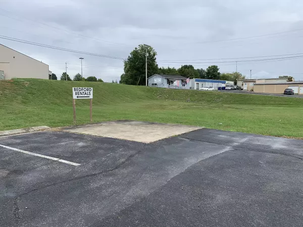 Shelbyville, TN 37160,814 Union St