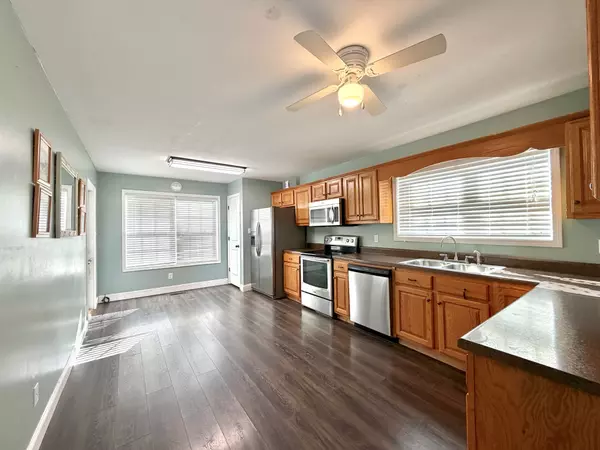 Oak Grove, KY 42262,1240 Newton Ln