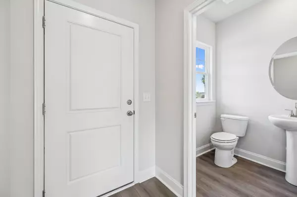 La Vergne, TN 37086,130 Dahlia Dr