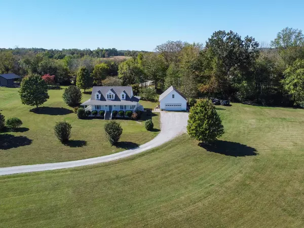 1165 Rock Church Rd, Dickson, TN 37055