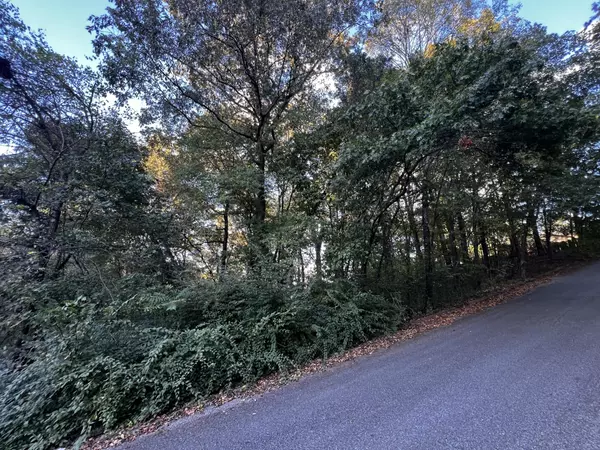 Hixson, TN 37343,6604 Declaration Drive