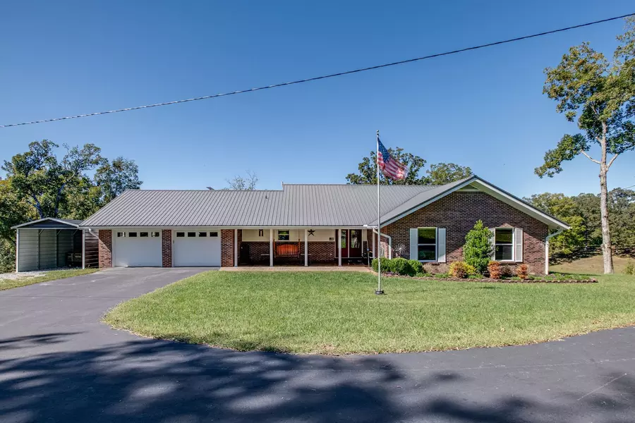 2743 Mouse Tail Rd, Parsons, TN 38363