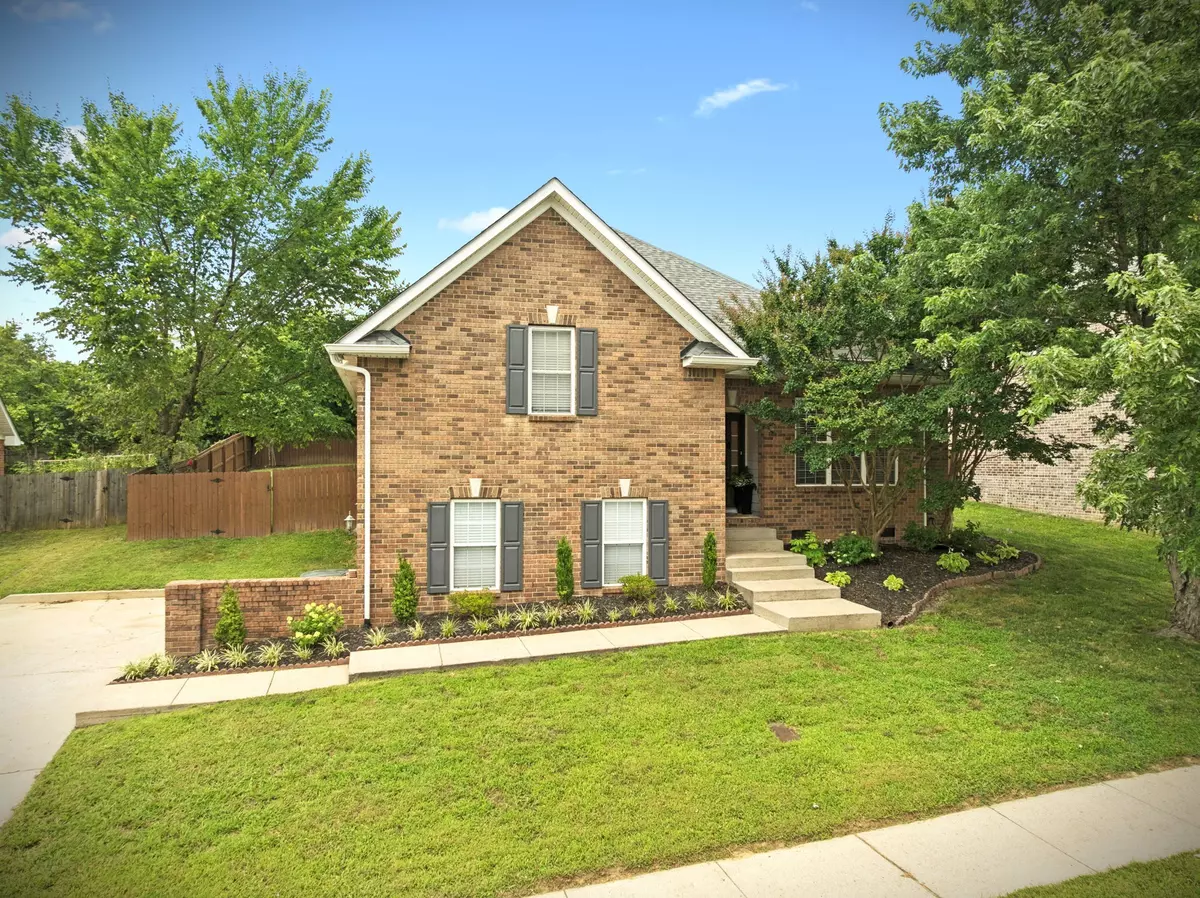 Antioch, TN 37013,4020 Barnes Cove Dr