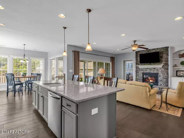 Knoxville, TN 37922,1449 Mossy Rock Lane