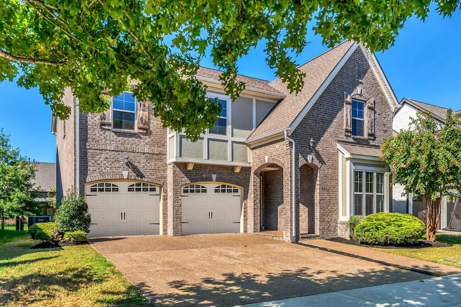 2009 Heflin Ln, Franklin, TN 37069