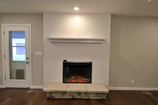 Lafayette, TN 37083,1414 Hillwood Cir