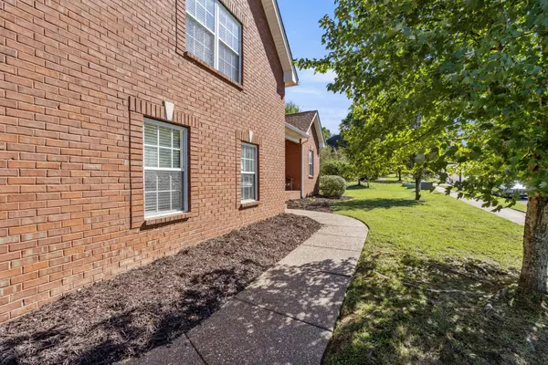 Hendersonville, TN 37075,121 Savo Bay
