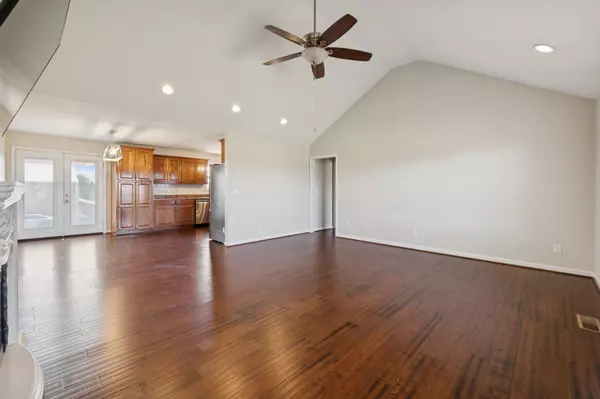 Lafayette, TN 37083,800 Williams Rd