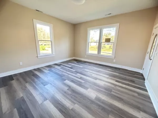 Decherd, TN 37324,217 Blanton St