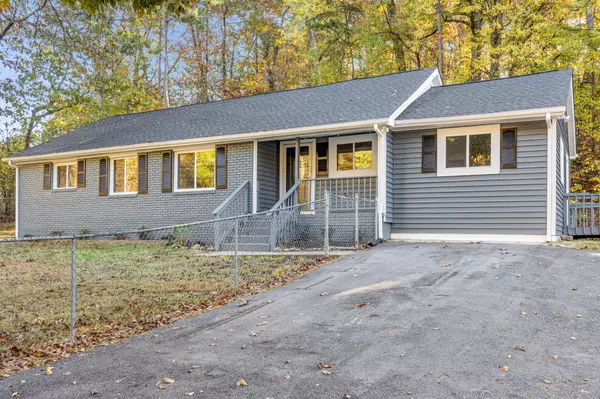 Soddy Daisy, TN 37379,1806 Dallas Lake Rd