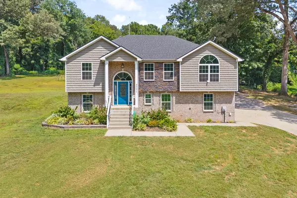 Clarksville, TN 37040,3771 Chapel Hill Rd